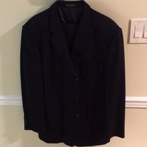 Mens suit jones of New York navy blue